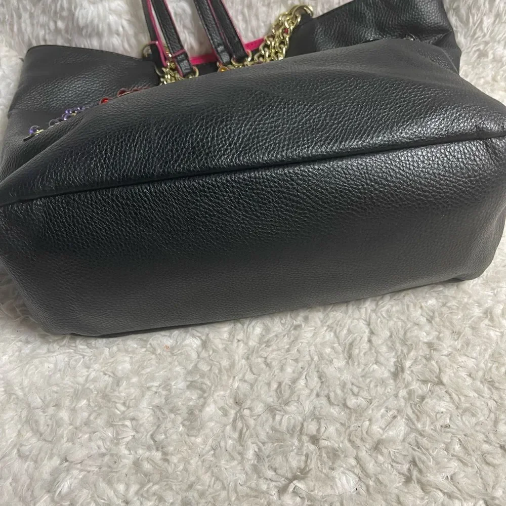 Betsey Johnson jewels large black synthetic leather tote gold tone chain straps